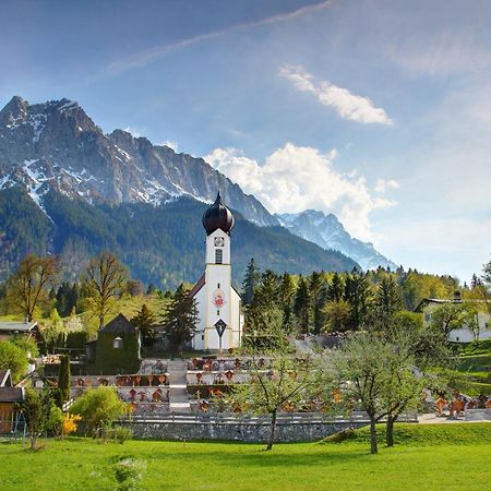 Ferienwohnungen Zugspitze ไกรน์เนา ภายนอก รูปภาพ