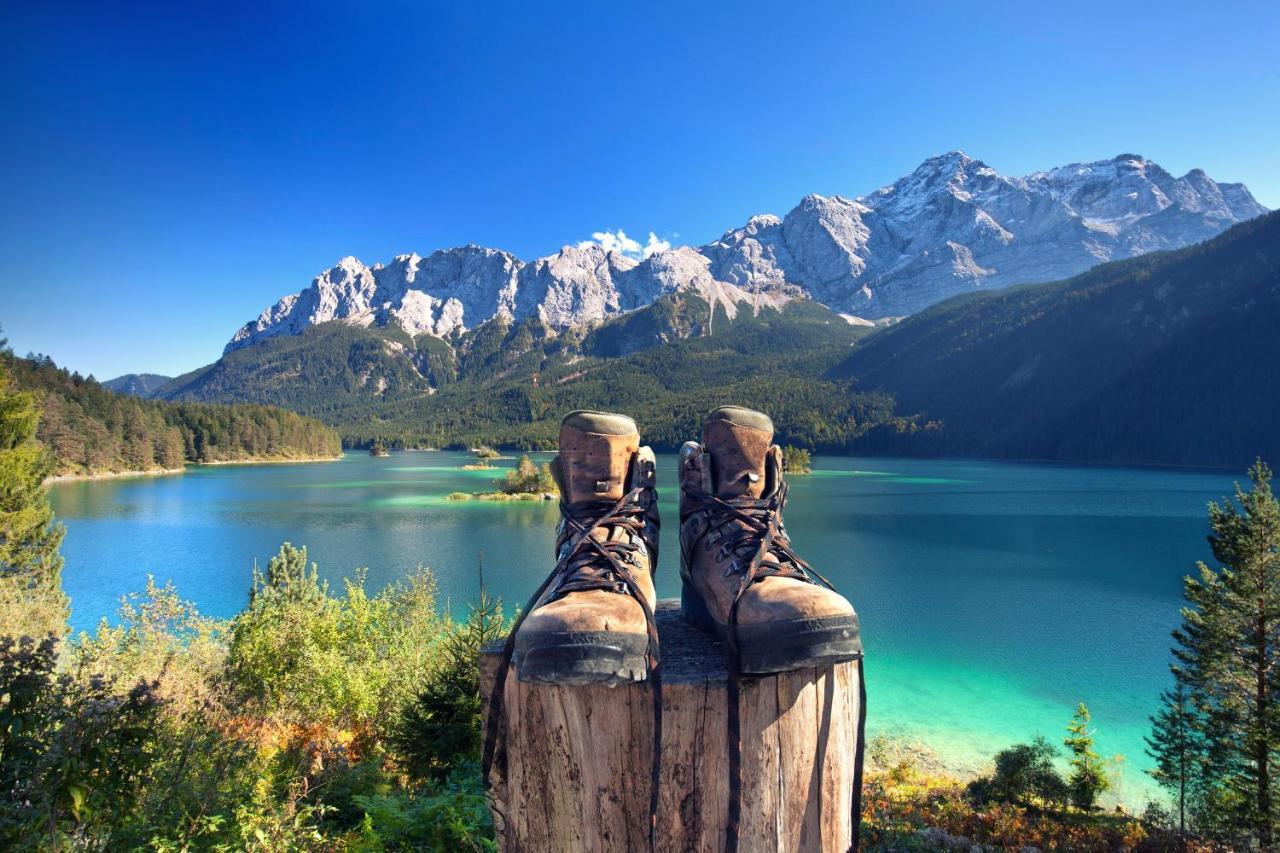 Ferienwohnungen Zugspitze ไกรน์เนา ภายนอก รูปภาพ